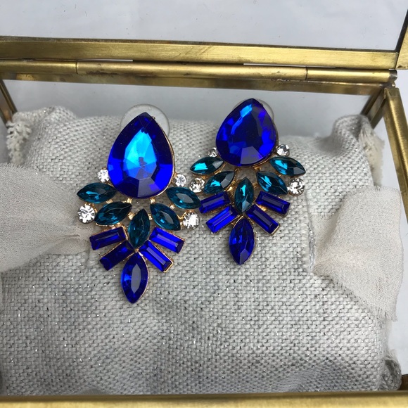 Gorgeous Art Deco Blue Crystal Earrings 💙 - Picture 1 of 3